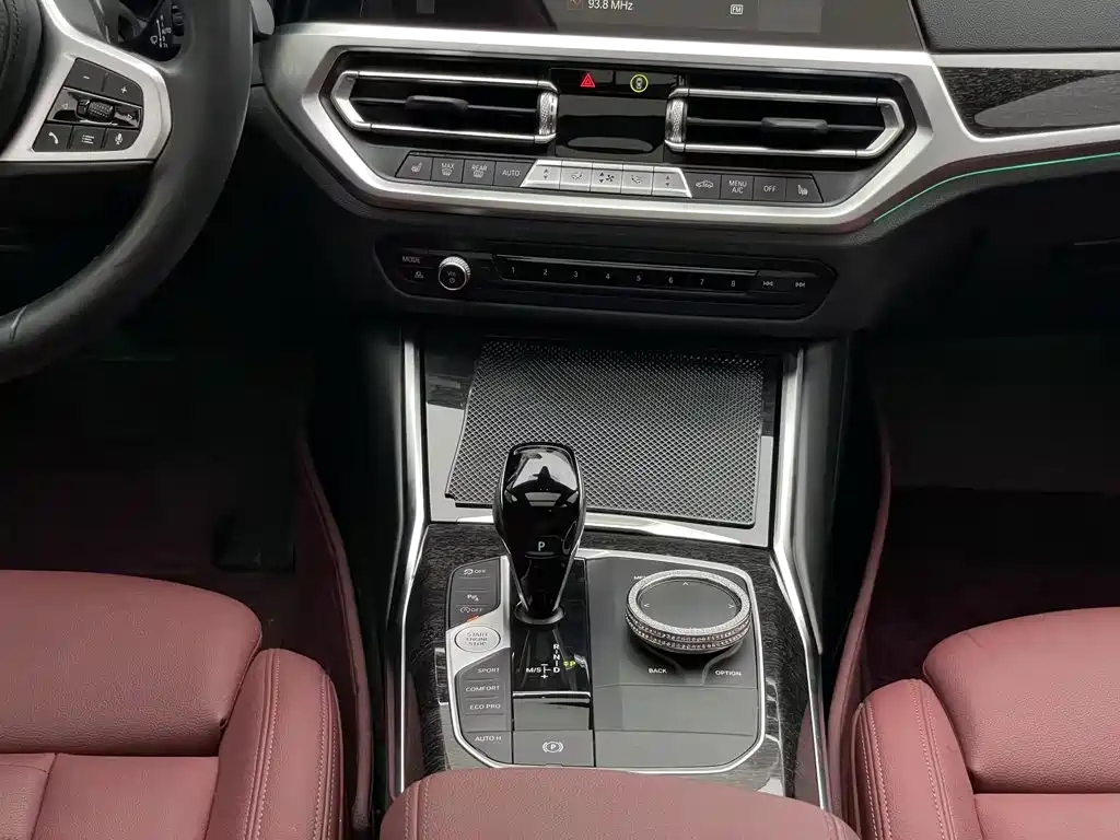 BMW 3 Series — миниатюра 12