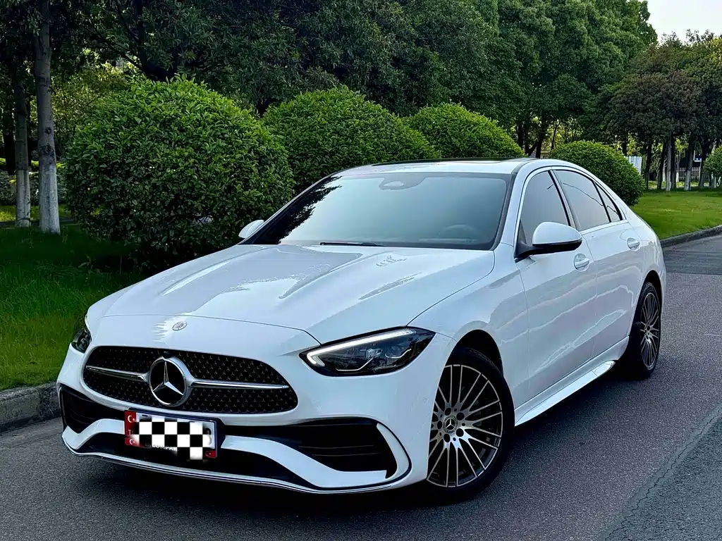Mercedes-Benz C-Class 2022