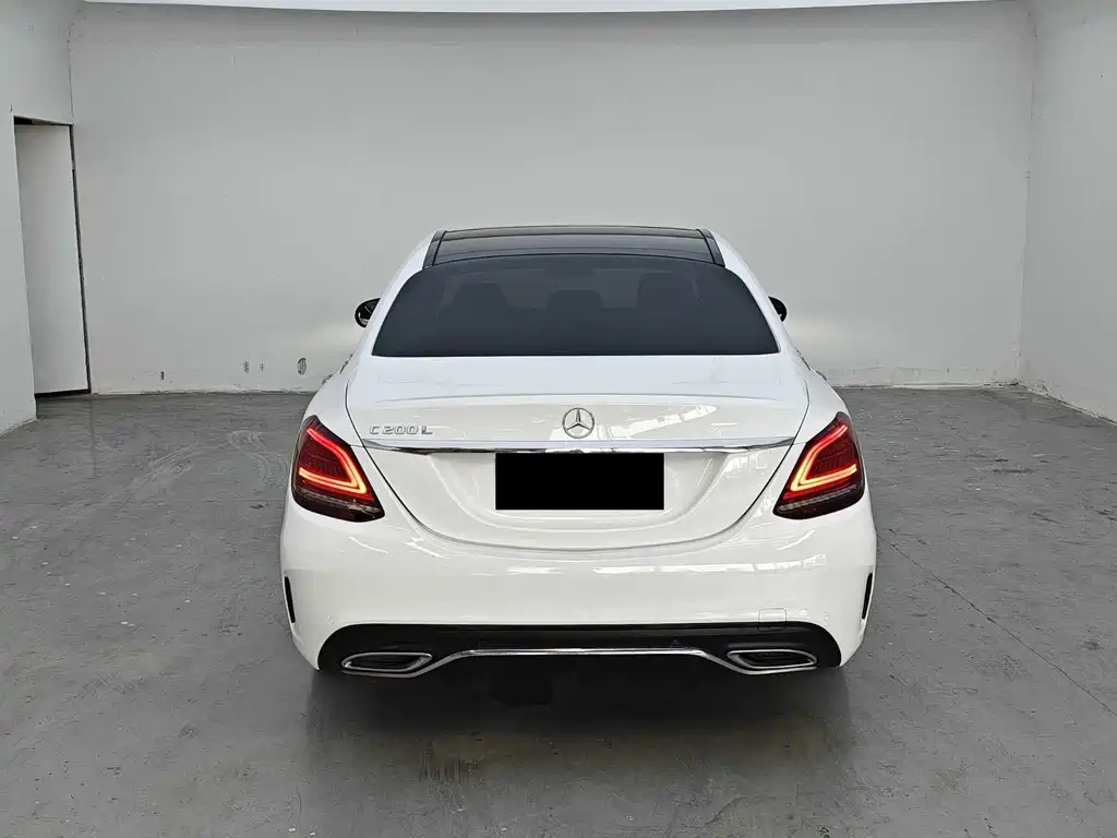 Mercedes-Benz C-Class — миниатюра 8