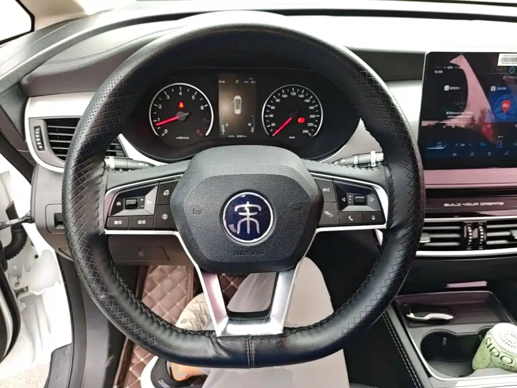 BYD MAX — миниатюра 11