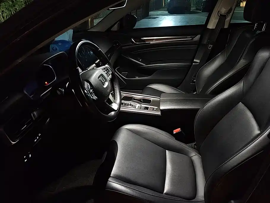 Honda Accord 2022 2.0L