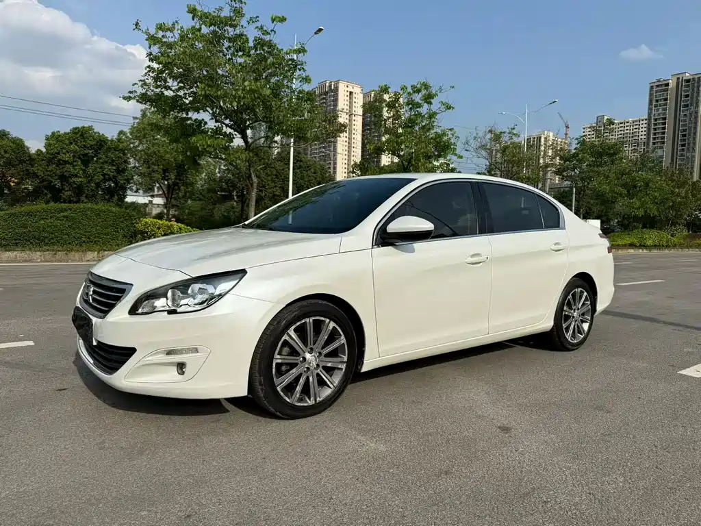 Peugeot 408 2014