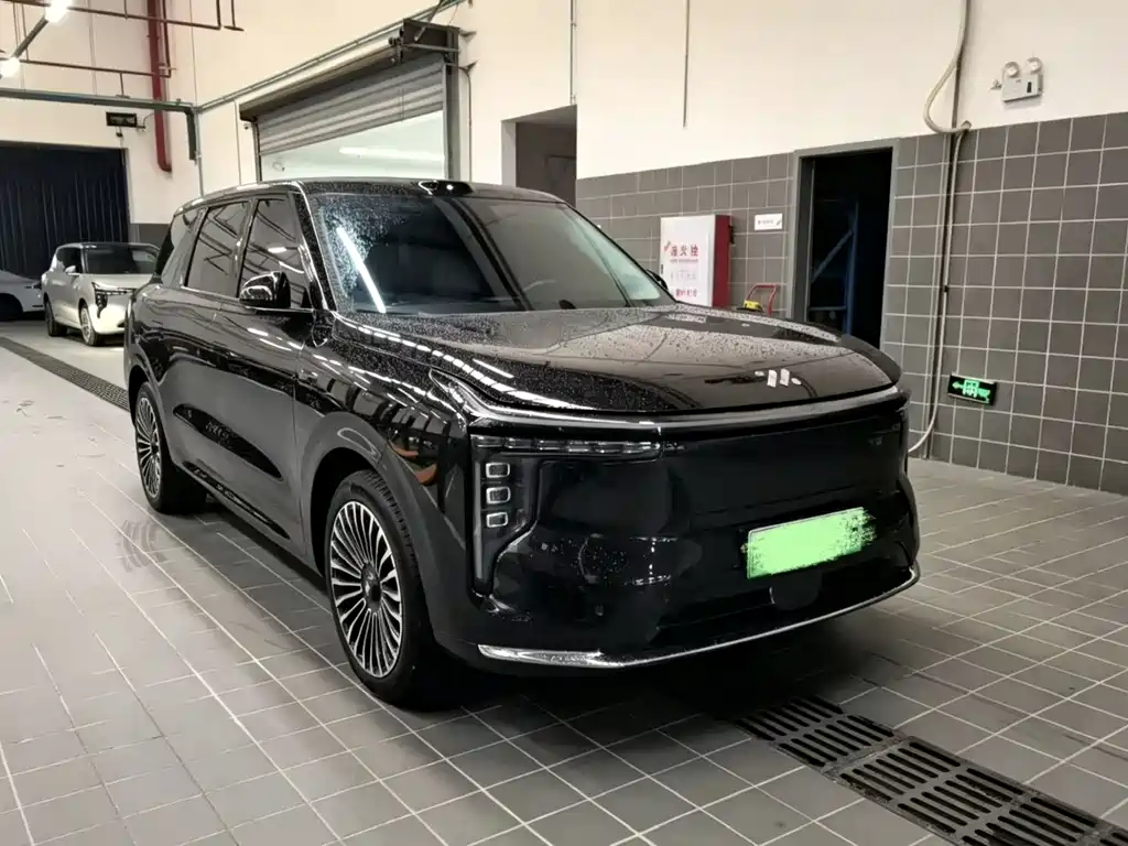 IM Motors LS8 2026 52 Max+ Flagship мест