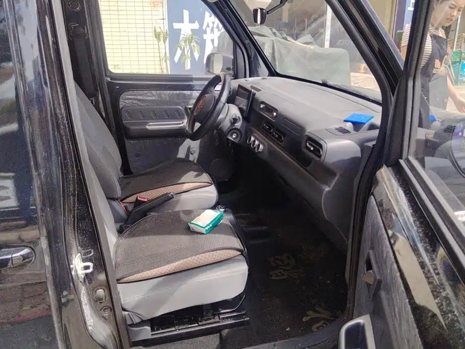 Wuling Zhiguang EV — миниатюра 8