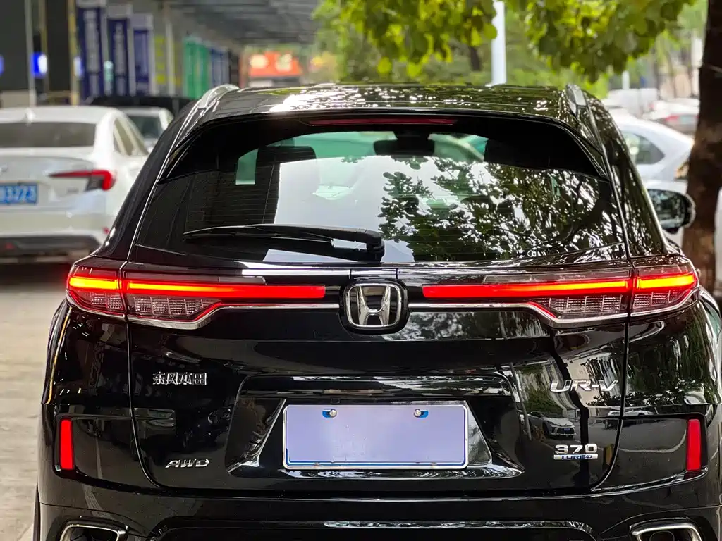 Honda UR-V — миниатюра 4