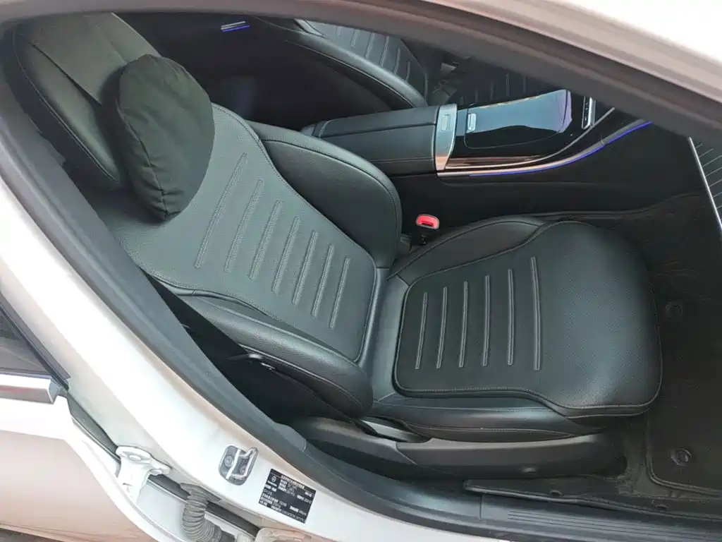 Mercedes-Benz C-Class — миниатюра 25