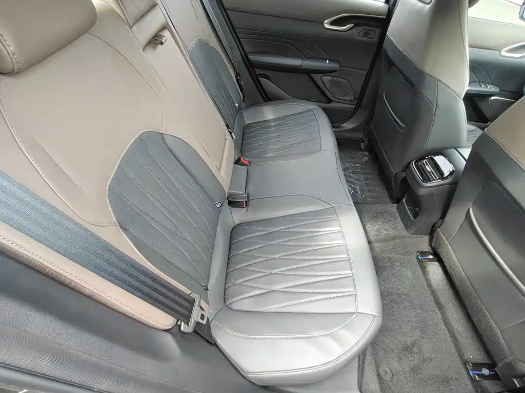 Changan Eado — миниатюра 12