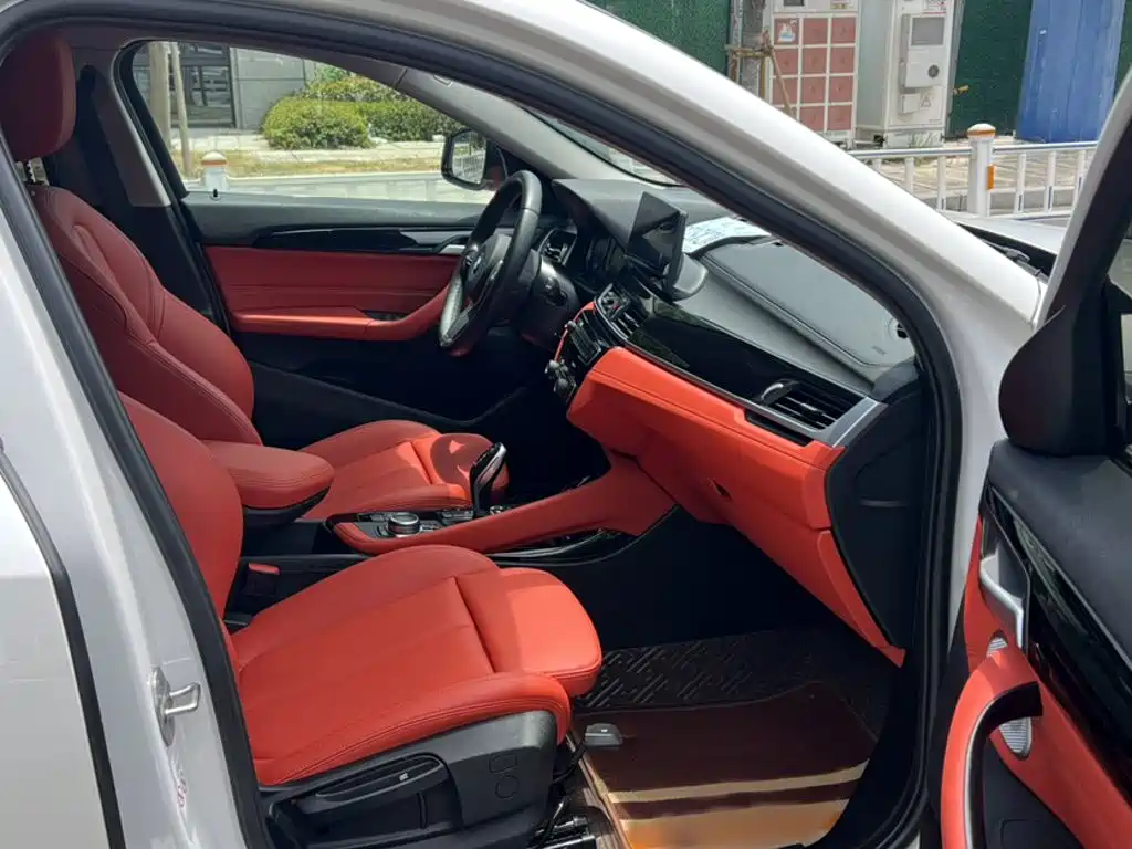 BMW X2 — миниатюра 14