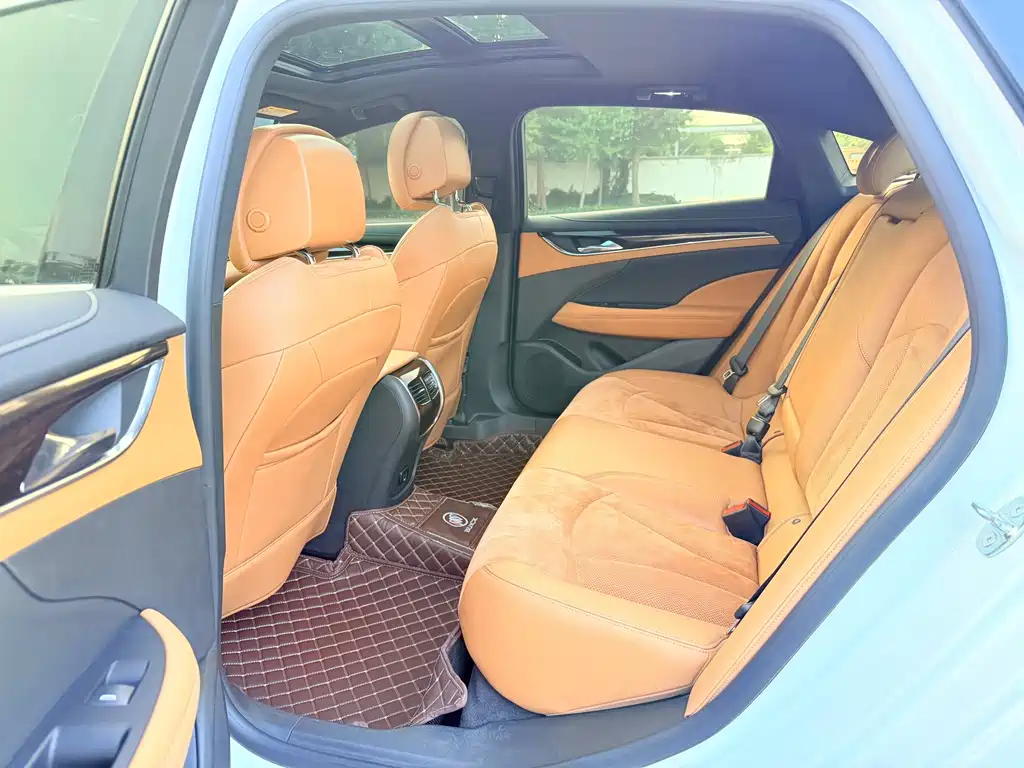 Buick LaCrosse — миниатюра 6