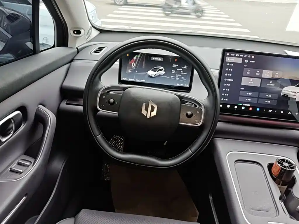 Leapmotor Leapmotor C10 — миниатюра 11