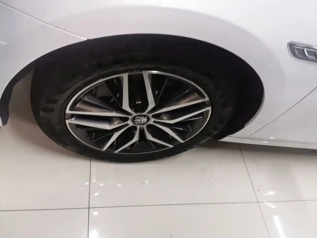BYD Qin PLUS — миниатюра 23