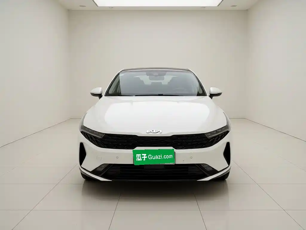Kia K5 — миниатюра 24