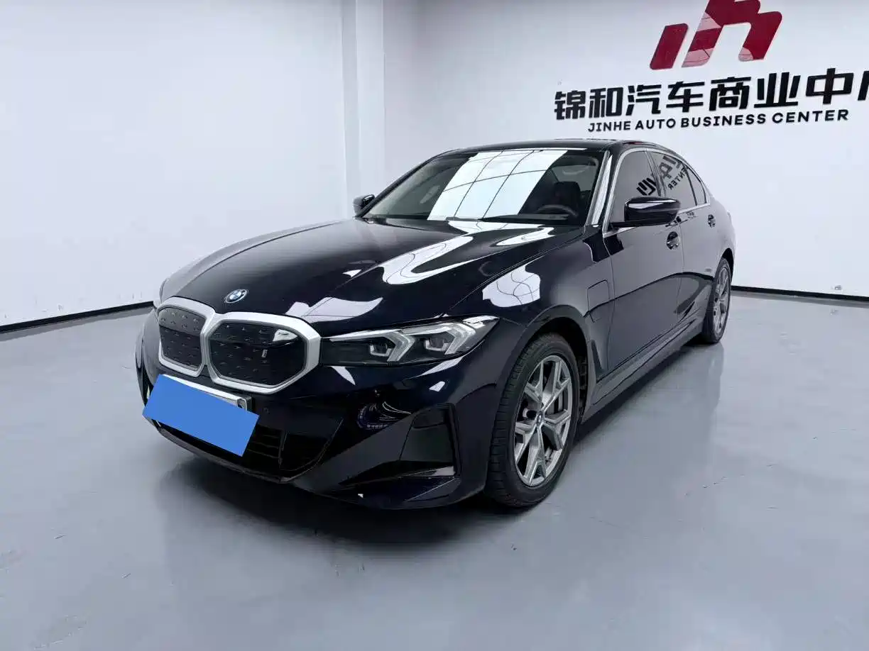 宝马i3 2024款 eDrive 35 L 2024