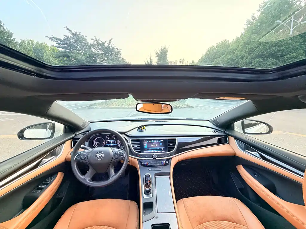 Buick LaCrosse — миниатюра 5