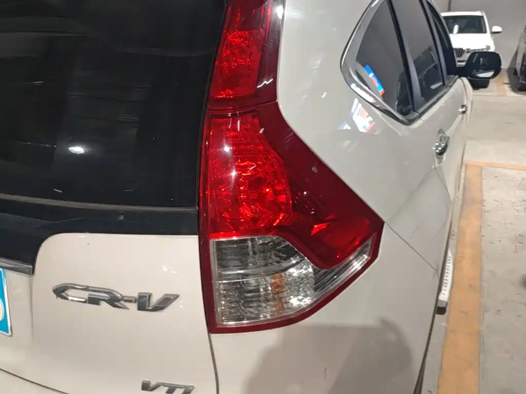 Honda CR-V — миниатюра 8