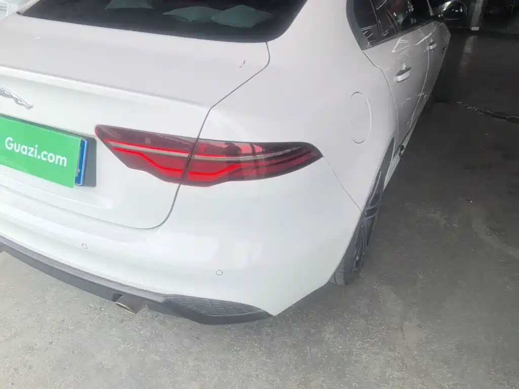 Jaguar XEL — миниатюра 8