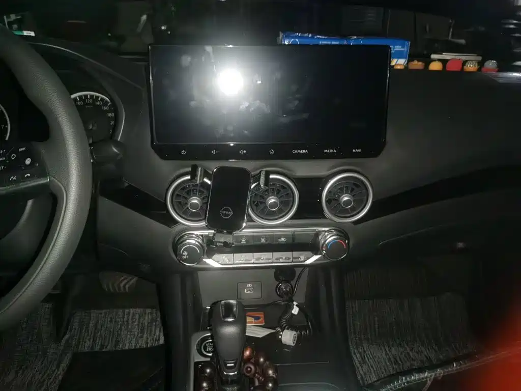 Nissan Sylphy — миниатюра 6
