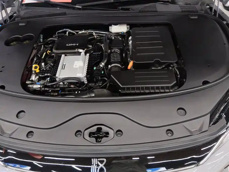 BYD Han 2025 DM-i Smart Drive 125KM Flagship