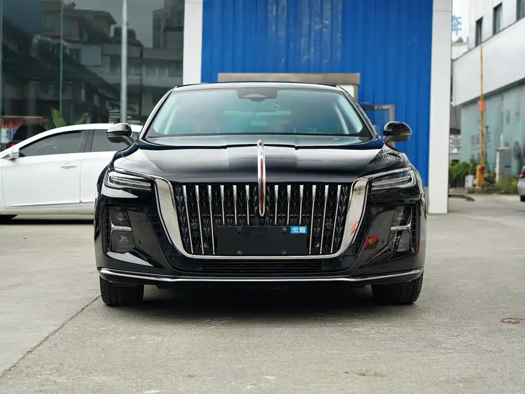 Hongqi H5 2025 2.0T AT
