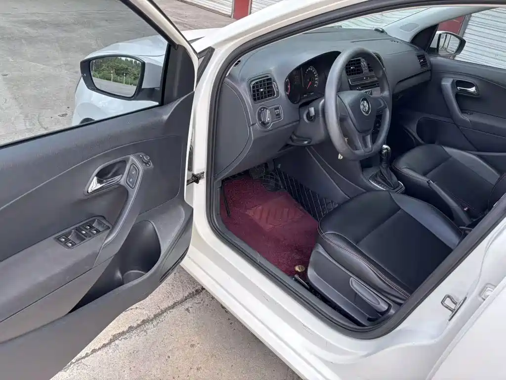 Volkswagen Polo — миниатюра 16