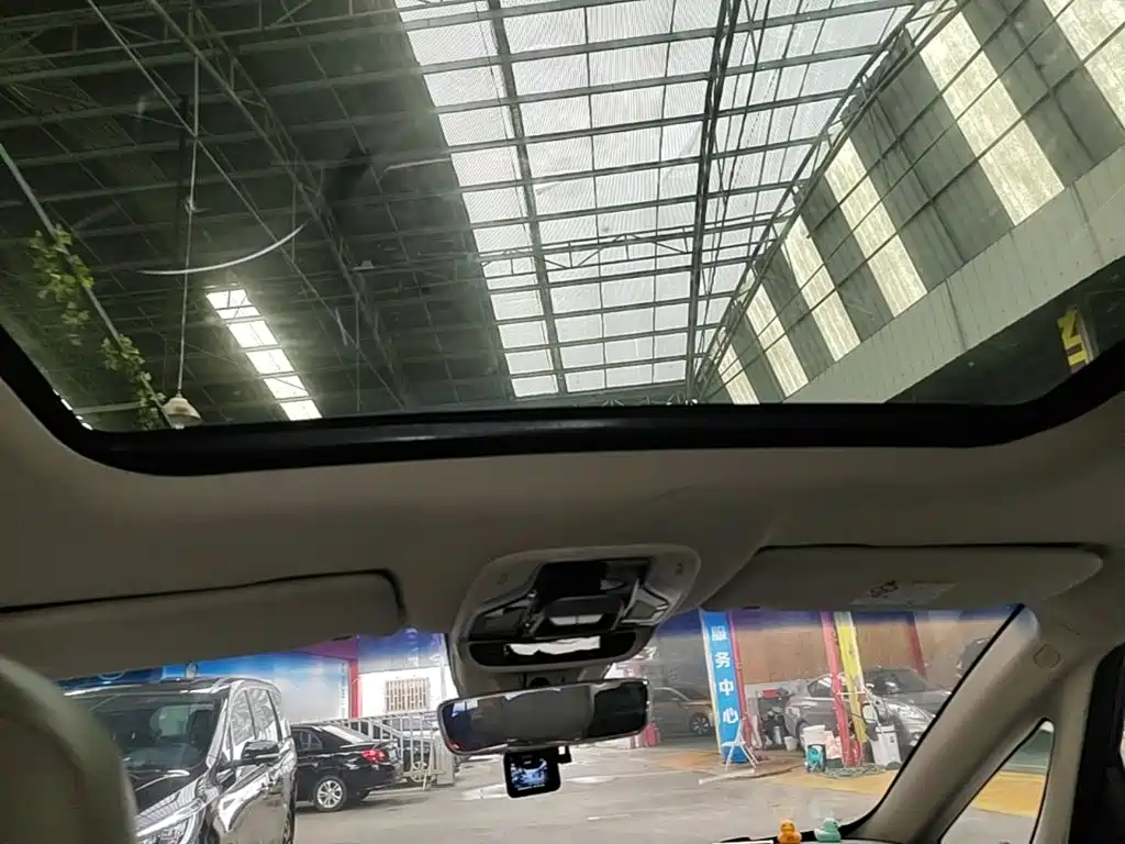 Geely Jia Ji — миниатюра 18