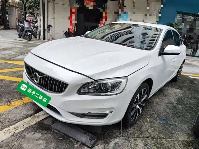 2018 Volvo S60