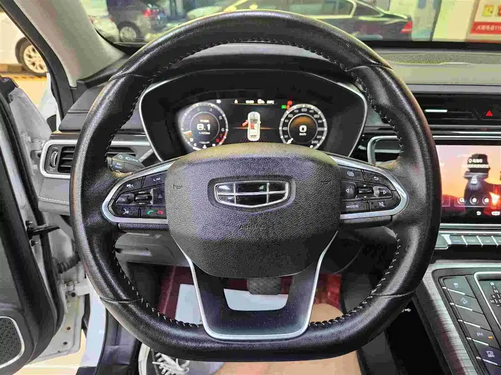 Geely Boyue — миниатюра 4