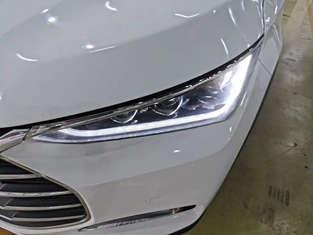 BYD Tang — миниатюра 24
