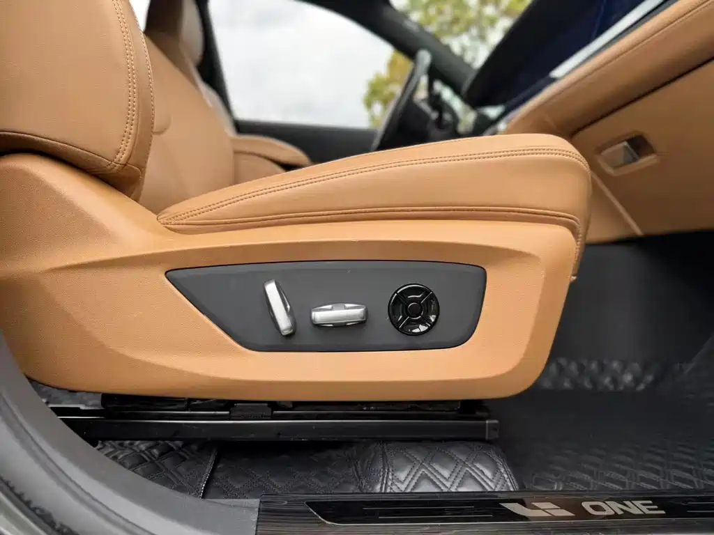 Li Auto Li ONE — миниатюра 29