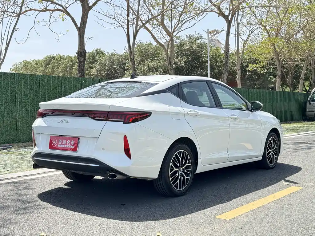 JAC Motors JAC A5 PLUS