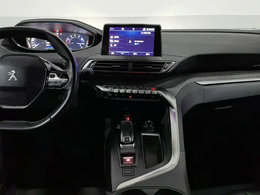 Peugeot 4008 — миниатюра 12