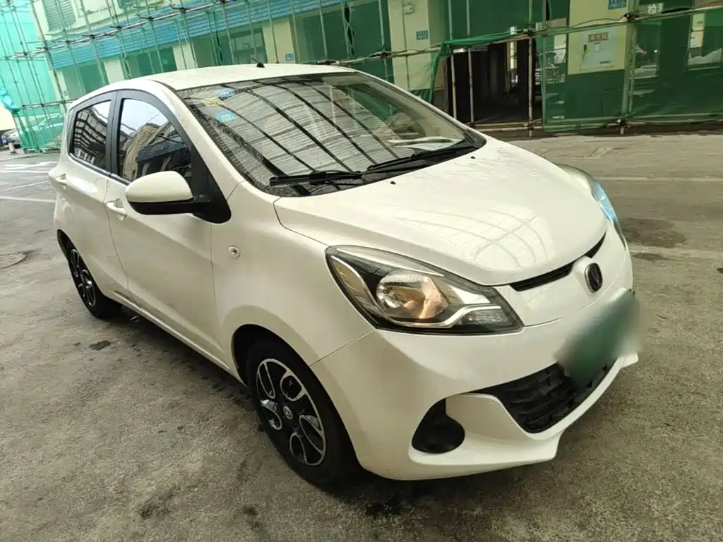 Changan BenBen — миниатюра 4