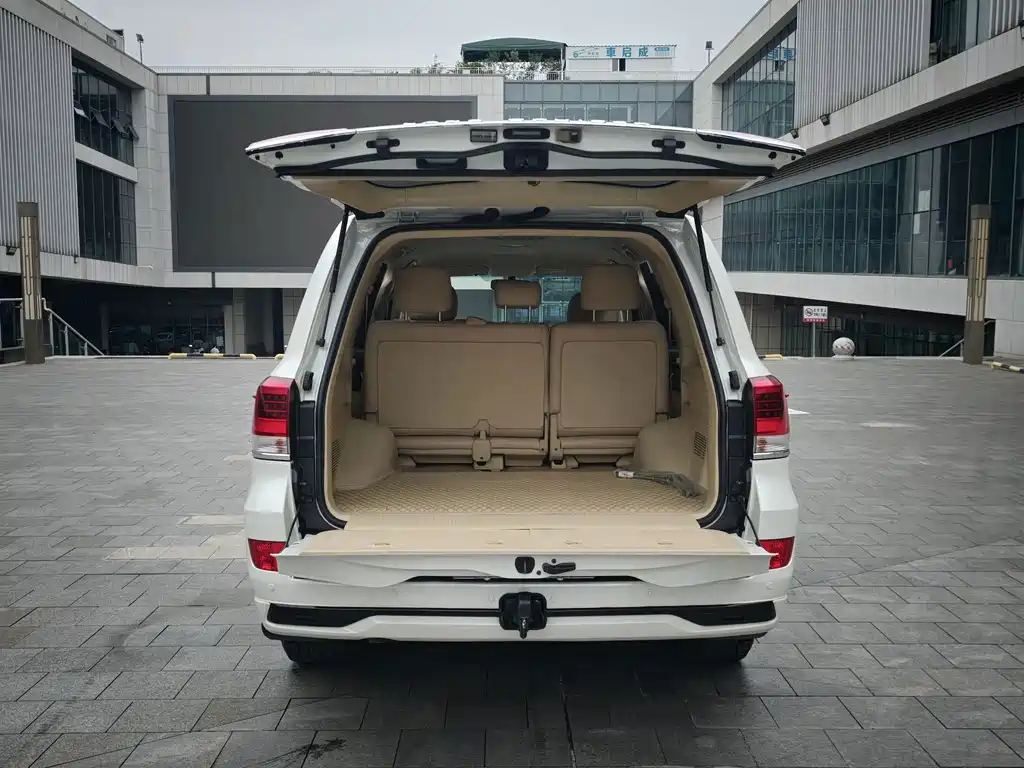 Toyota Land Cruiser — миниатюра 16