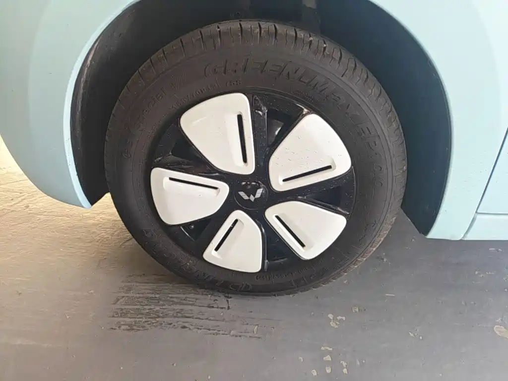 Wuling MINIEV — миниатюра 23