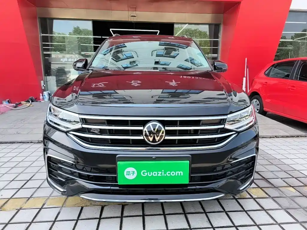 Volkswagen Tiguan L — миниатюра 3