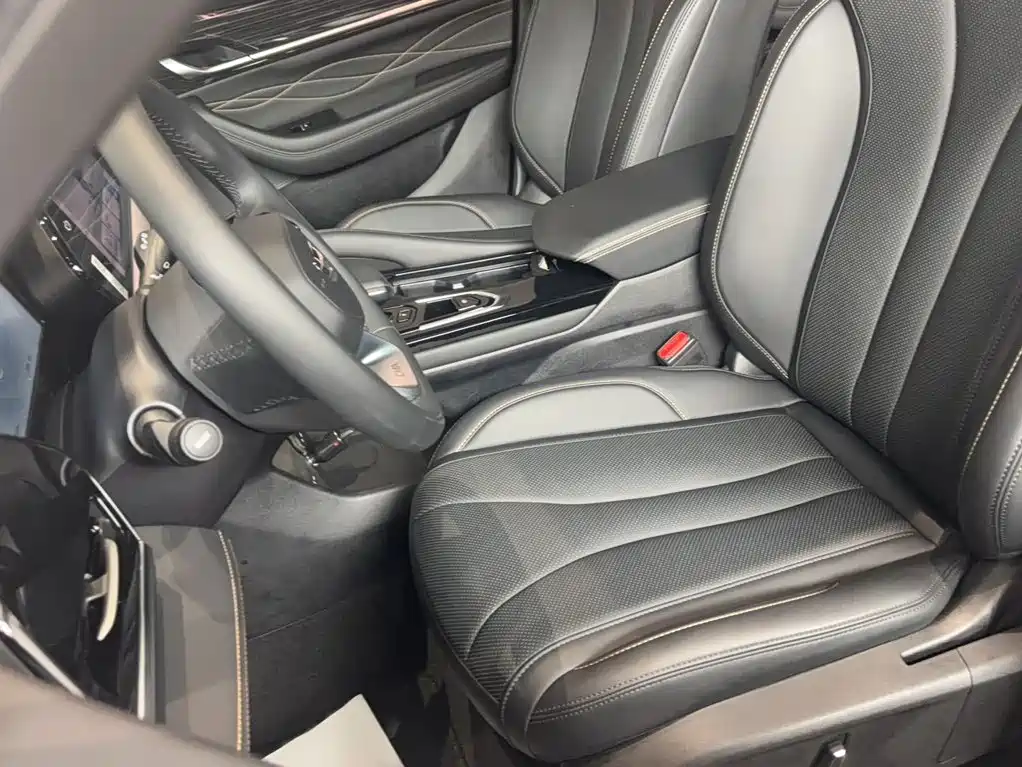 Geely Monjaro L 2024 2.0TD DCT EVO