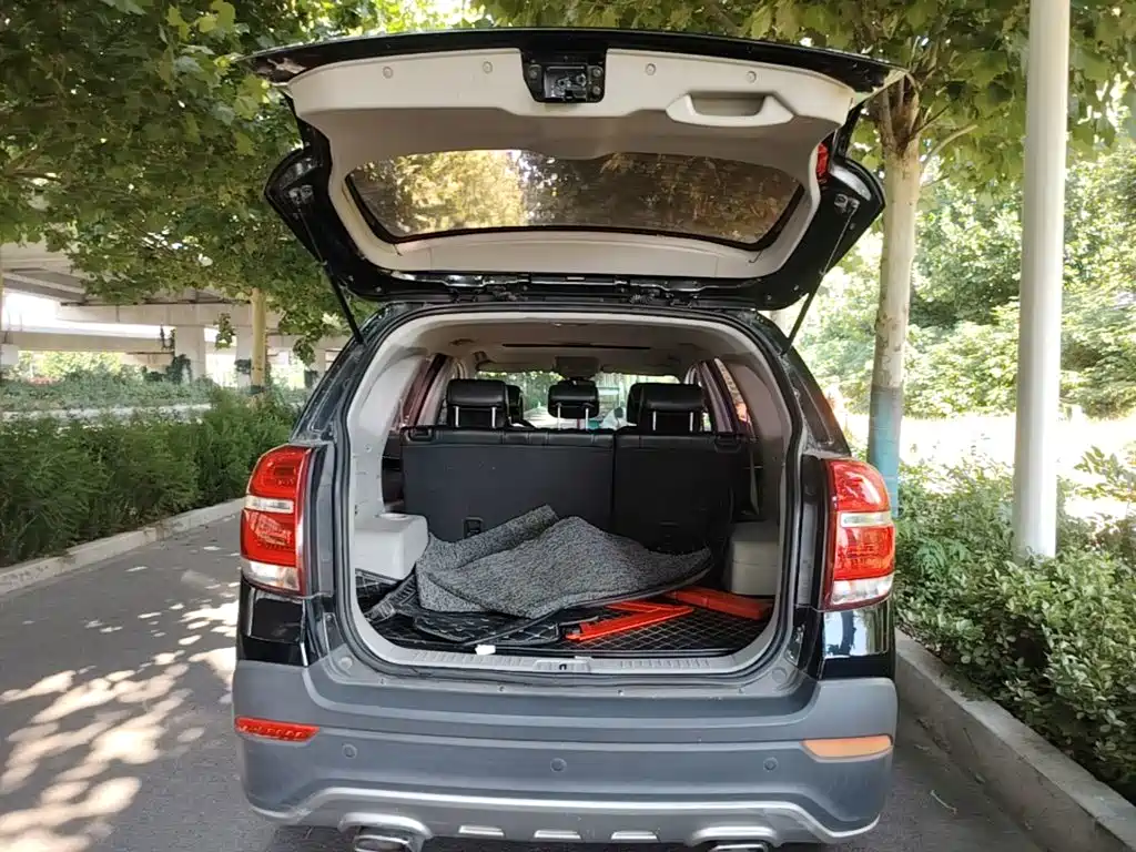 Chevrolet Captiva — миниатюра 19