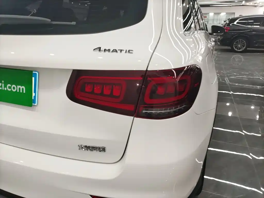 Mercedes-Benz GLC — миниатюра 8