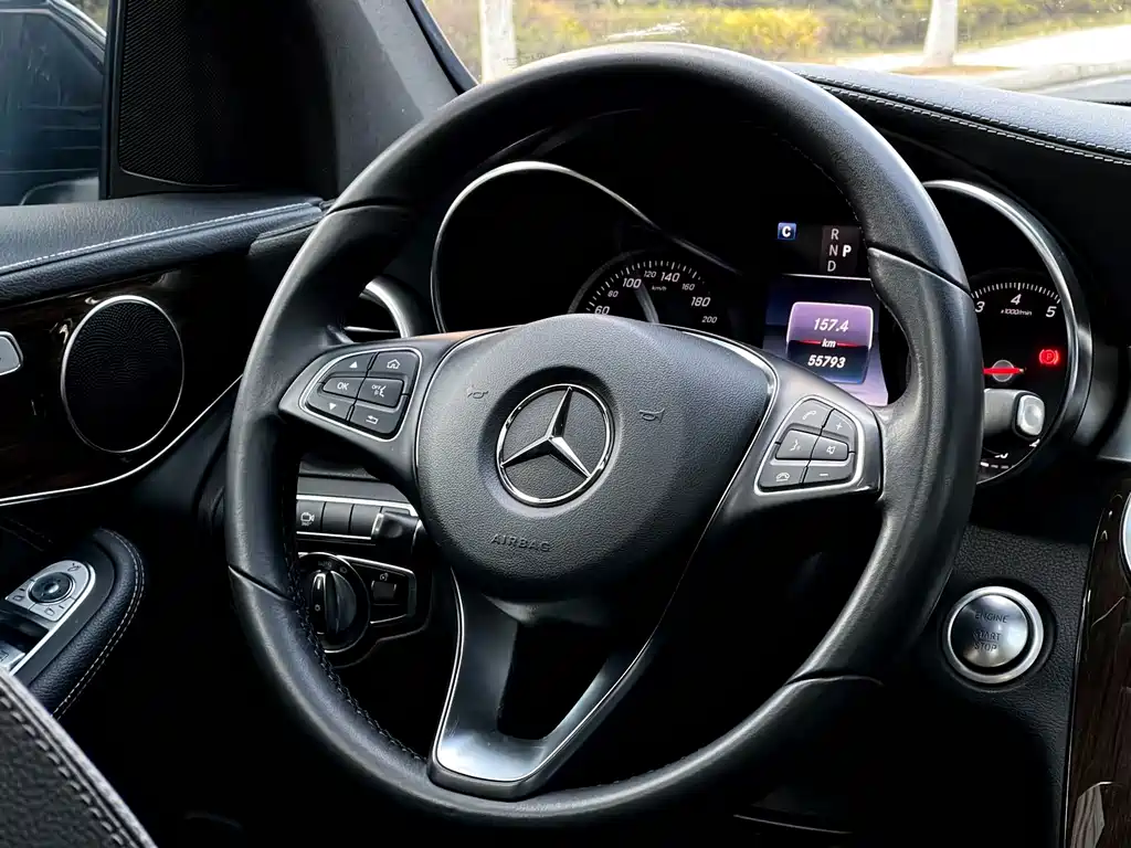 Mercedes-Benz GLC — миниатюра 14