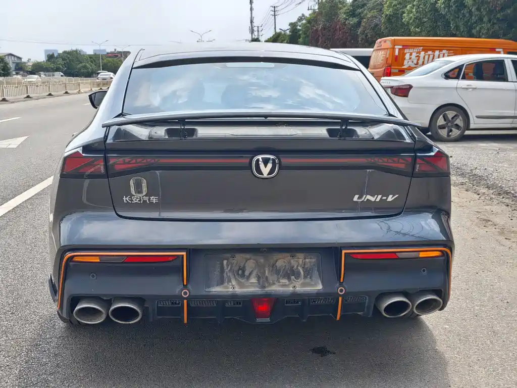 Changan UNI-V — миниатюра 7