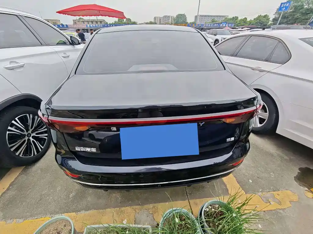 Geely Emgrand — миниатюра 15