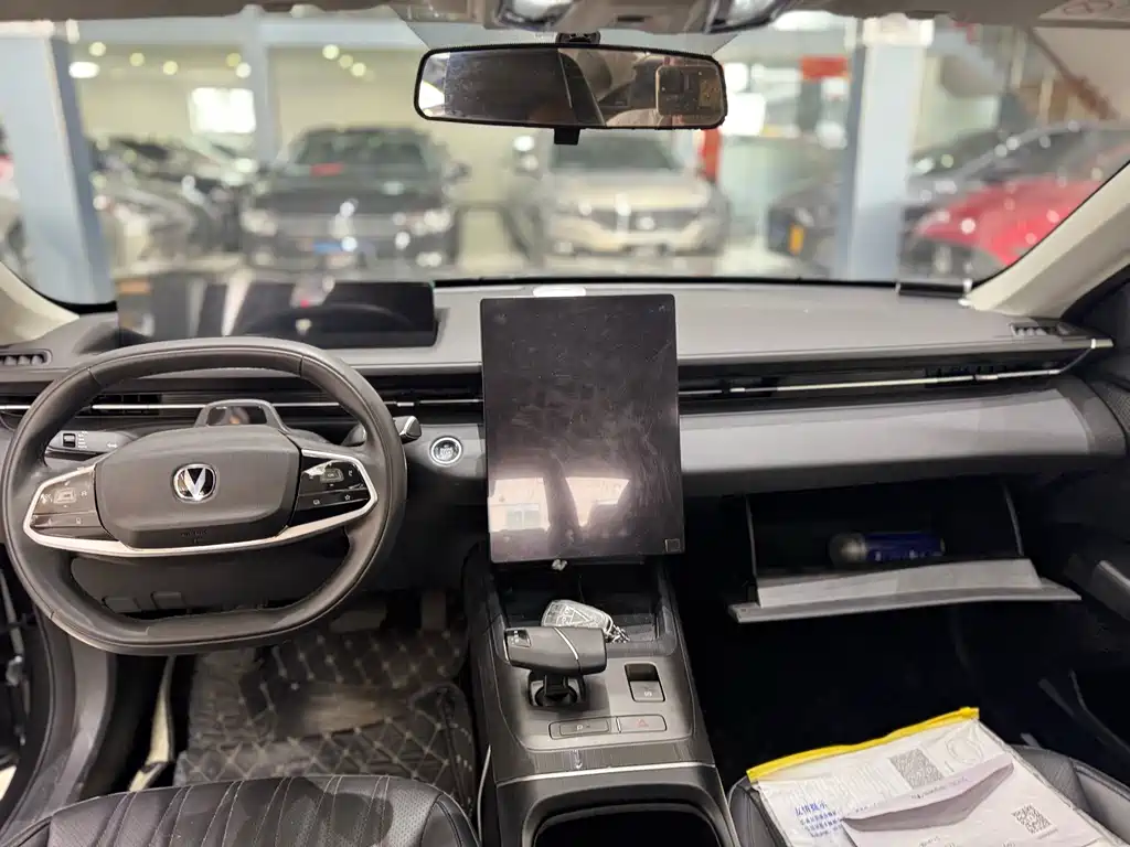 Changan Yida — миниатюра 9