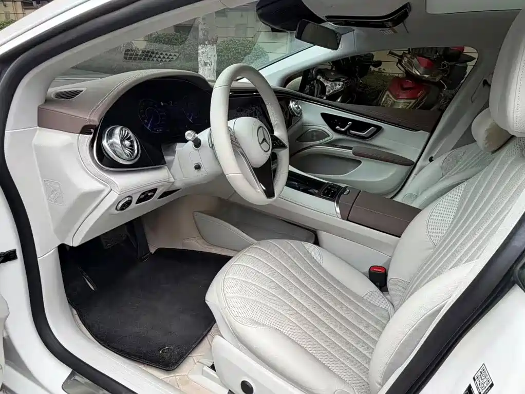 Mercedes-Benz EQS — миниатюра 5