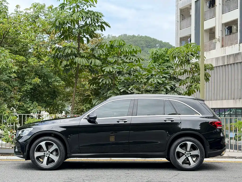 Mercedes-Benz GLC 2022 GLC 260 L 4MATIC