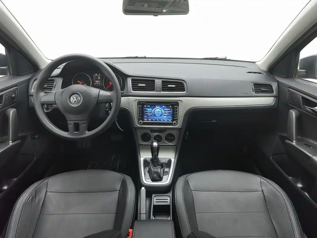 Volkswagen Lavida 2013 1.4TSI DSG Comfort