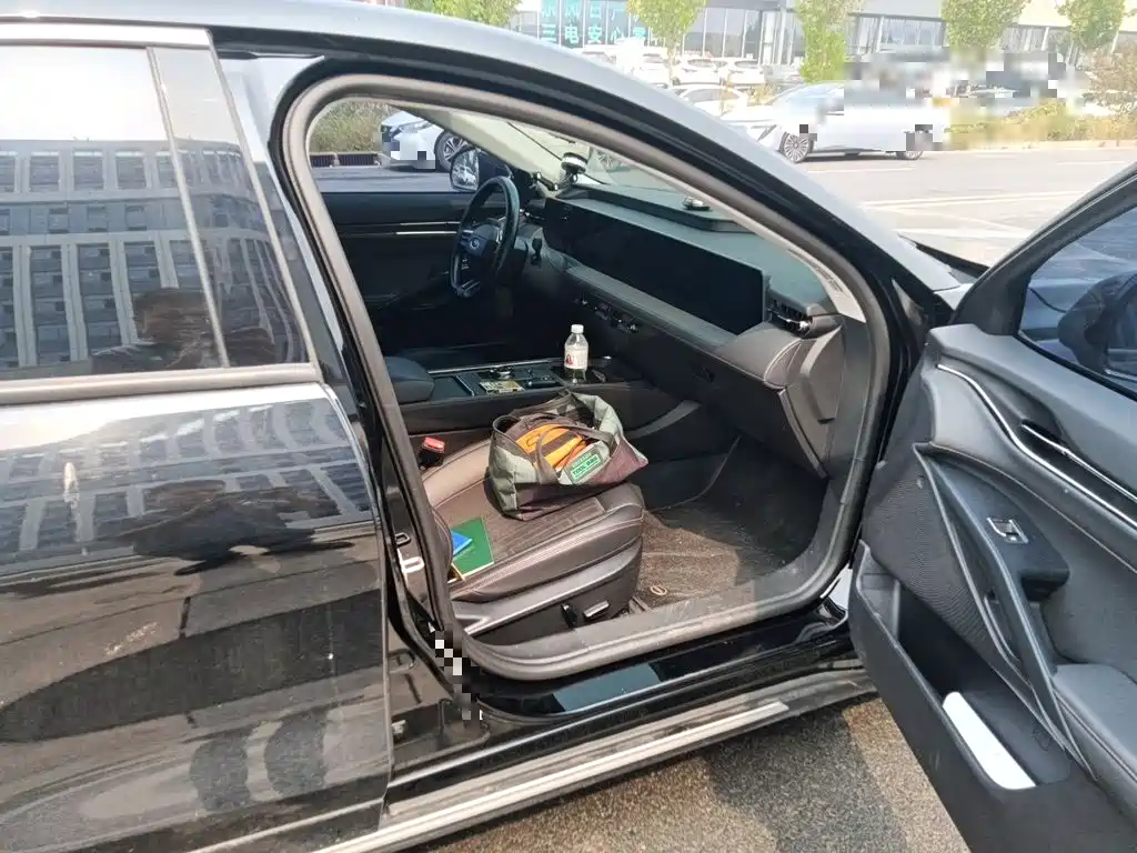 Ford Mondeo — миниатюра 19