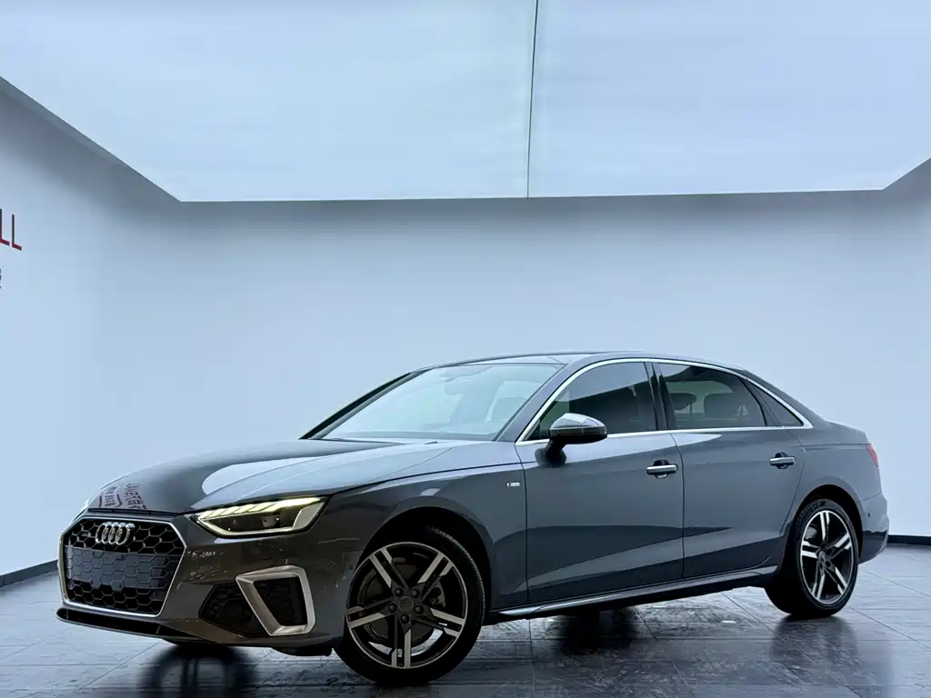 Audi A4L 2020