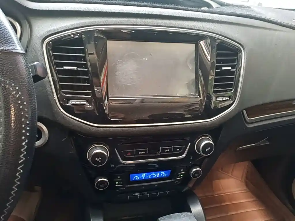 Geely GX7 — миниатюра 13