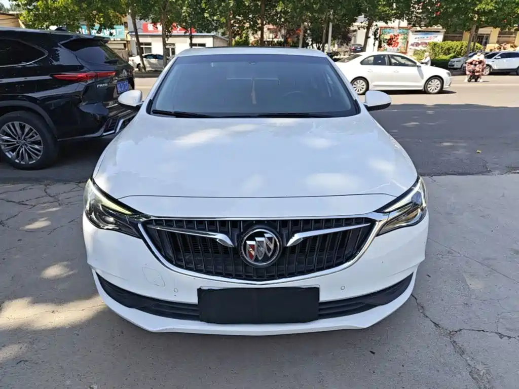 Buick Excelle — миниатюра 3
