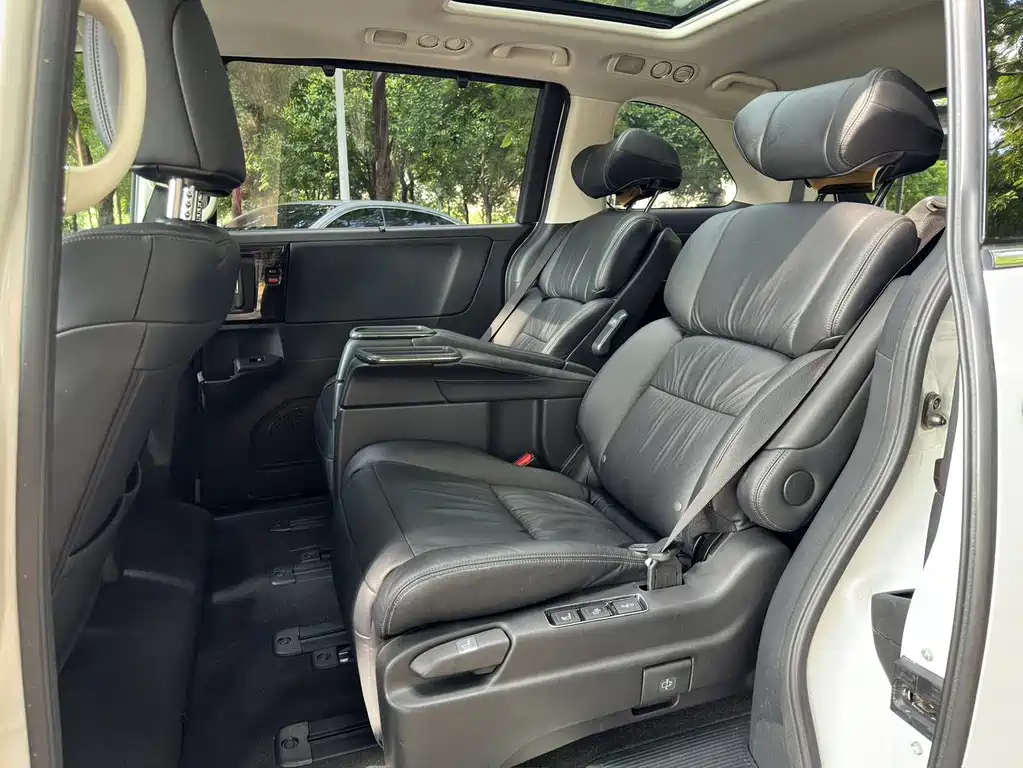 Honda Odyssey — миниатюра 10